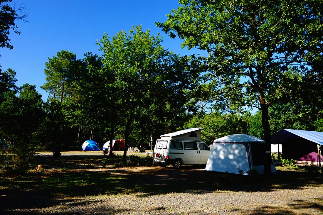 emplacement camping-car camping le médoc Bleu Carcans Gironde