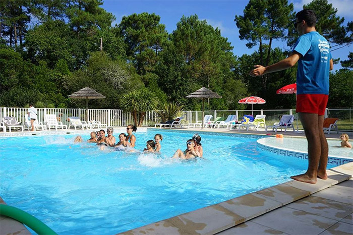 vacances accueil groupe avec piscine chauffée