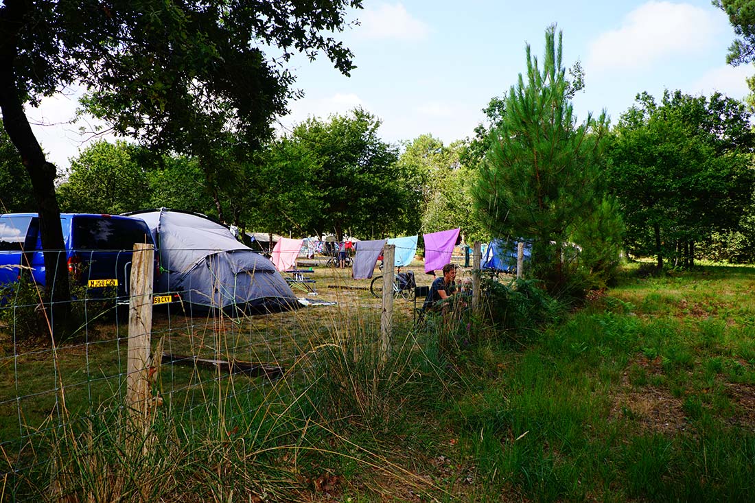 emplacement tentes camping en Gironde